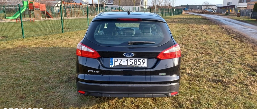 Ford Focus cena 14900 przebieg: 210000, rok produkcji 2013 z Luboń małe 79